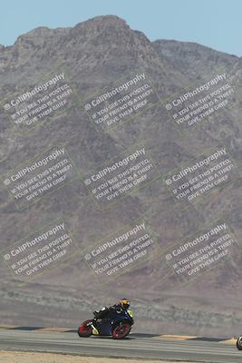 media/Oct-04-2025-CVMA (Sat) [[408bcdd6e4]]/Race 5-Amateur Formula Middleweight/